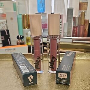 Pley Liquid Lipstick Set In Shade Lupe. Nude Mauve